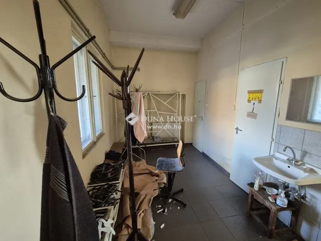 Eladó ház Tata 1075 nm