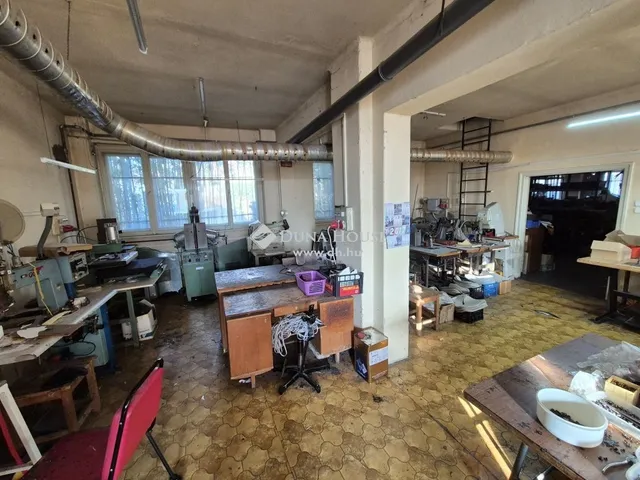 Eladó ház Tata 1075 nm