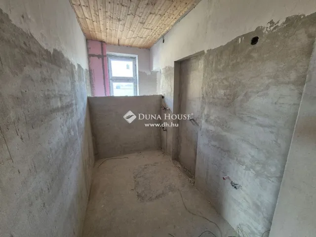 Eladó ház Tata 1075 nm