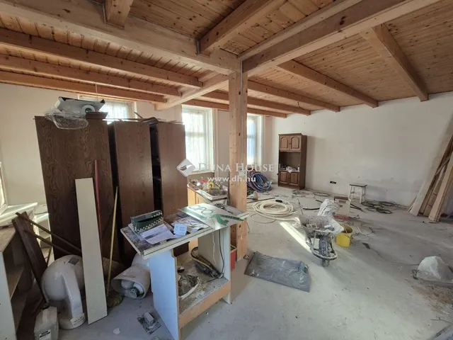 Eladó ház Tata 1075 nm