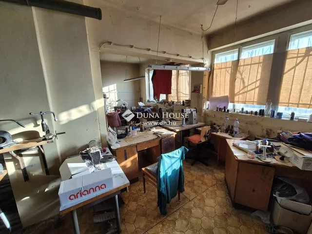 Eladó ház Tata 1075 nm