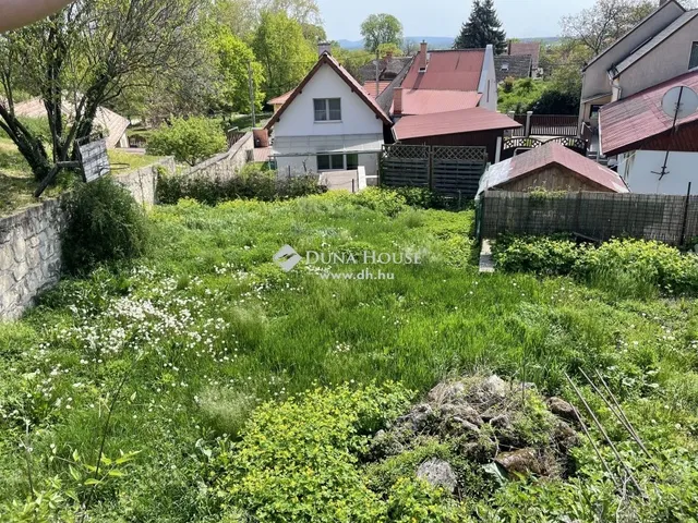 Eladó telek Zsámbék 432 nm