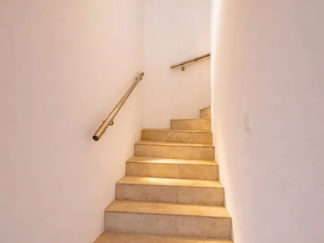 Eladó lakás Nyergesújfalu 81 nm