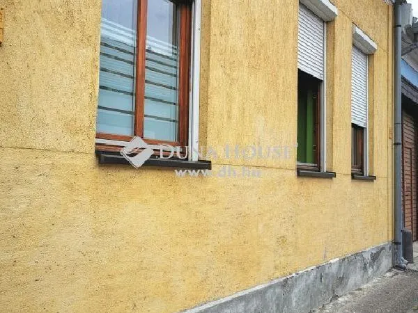 Eladó ház Esztergom 82 nm