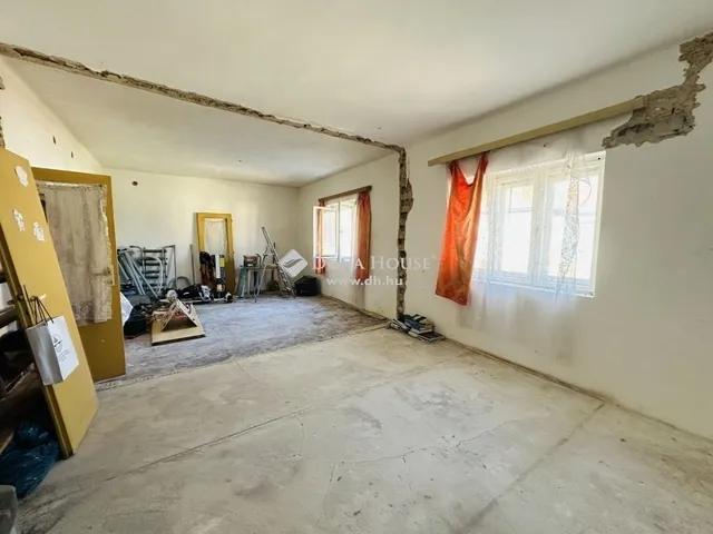 Eladó ház Leányvár 61 nm