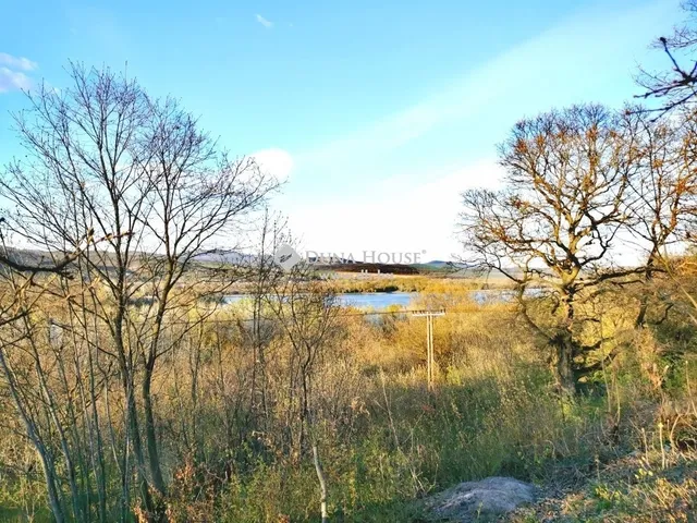 Eladó telek Esztergom 776 nm