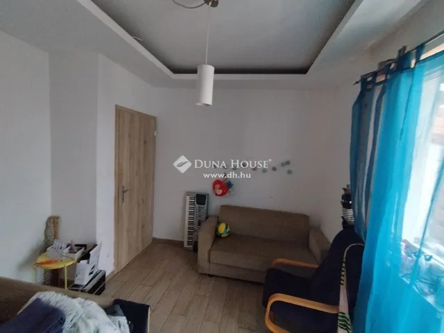 Eladó ház Tatabánya 98 nm