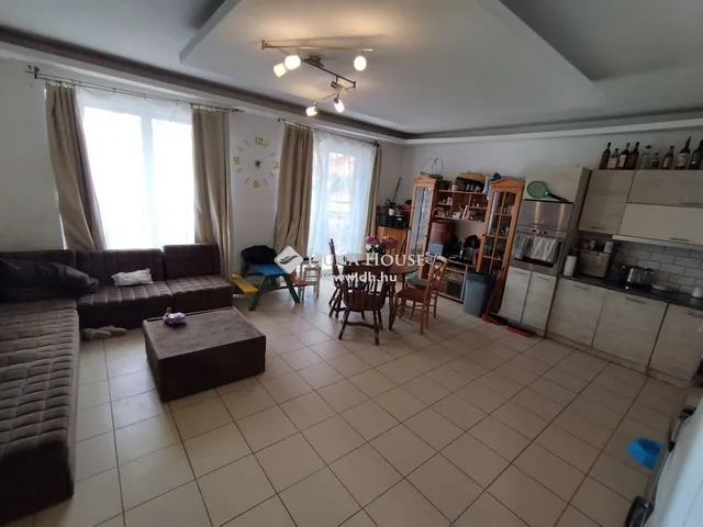 Eladó ház Tatabánya 98 nm