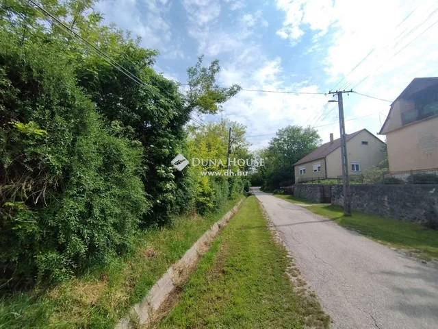 Eladó ház Gyermely 70 nm