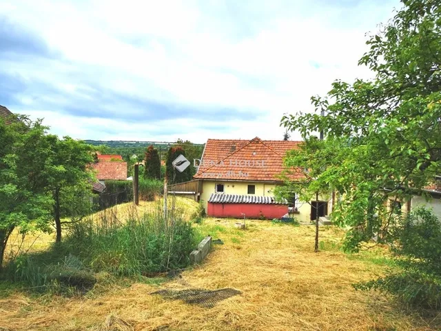 Eladó ház Sárisáp 130 nm