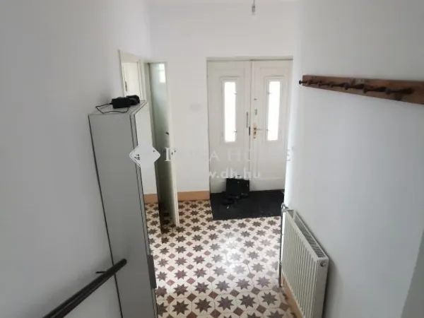 Eladó ház Dunaalmás 120 nm