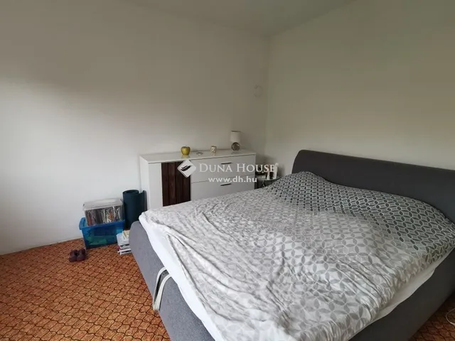 Eladó ház Dunaalmás 120 nm