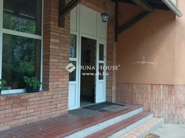 Eladó kereskedelmi és ipari ingatlan Csolnok 700 nm
