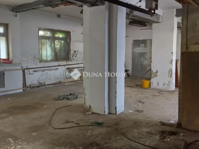 Eladó kereskedelmi és ipari ingatlan Dorog 508 nm