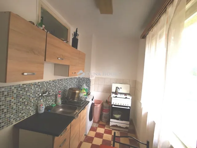 Kiadó lakás Tát 51 nm