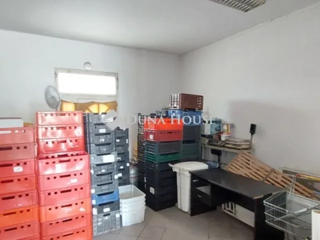 Eladó ház Tata 261 nm