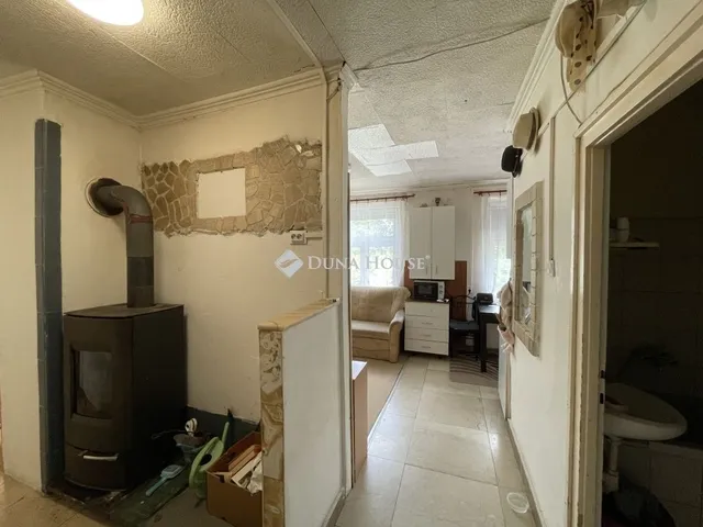 Eladó lakás Nyergesújfalu 44 nm