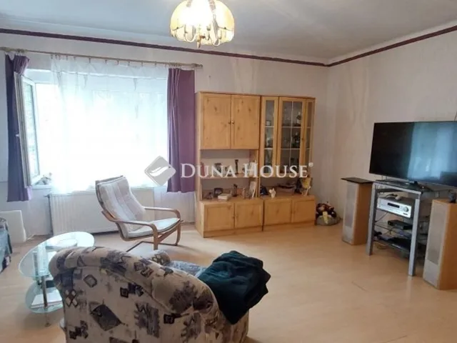 Eladó ház Szárliget 104 nm