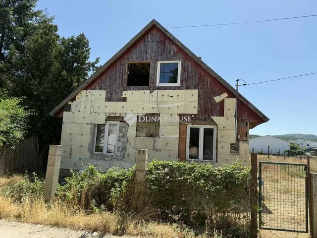 Eladó ház Piliscsaba 90 nm