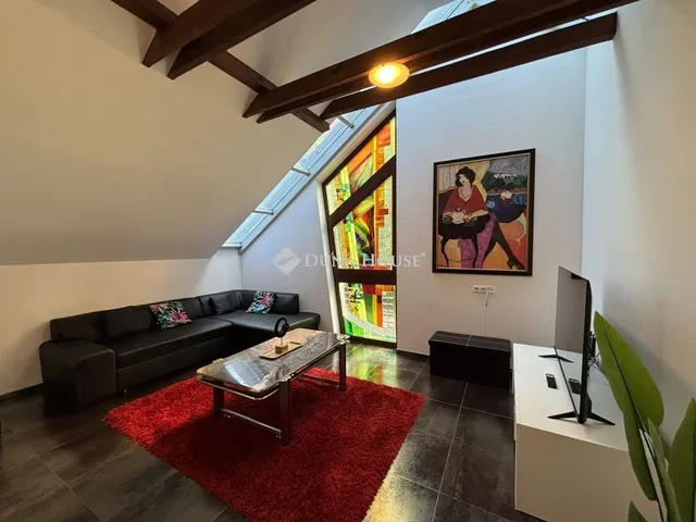 Kiadó lakás Tata 74 nm