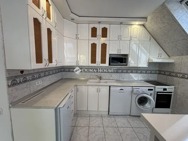 Kiadó lakás Tata 126 nm