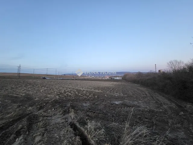 Eladó kereskedelmi és ipari ingatlan Tatabánya 6017 nm