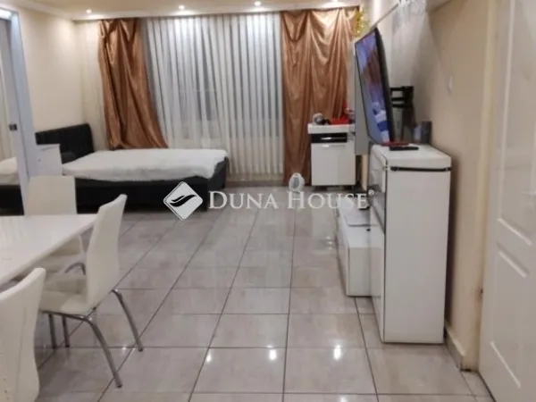 Eladó ház Dorog 64 nm