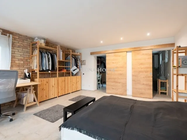 Eladó ház Kecskéd 539 nm