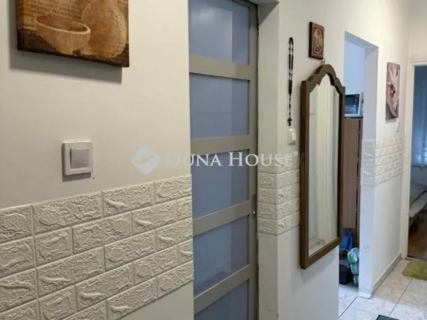 Eladó lakás Dorog 54 nm