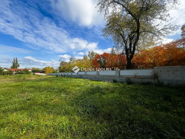Eladó telek Esztergom 3500 nm