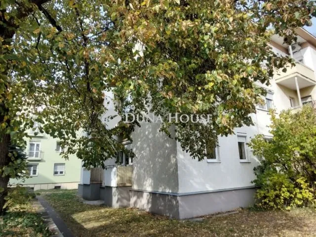 Eladó lakás Tatabánya 50 nm