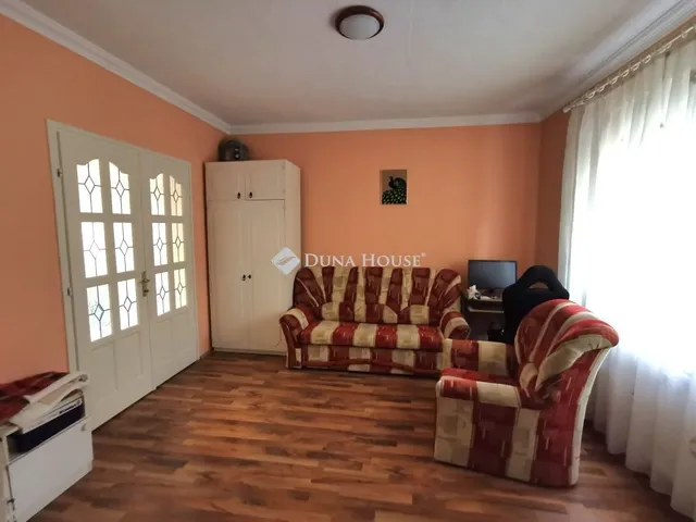 Eladó ház Esztergom 69 nm