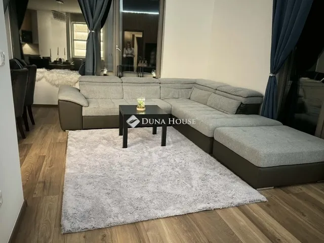 Eladó lakás Esztergom 114 nm