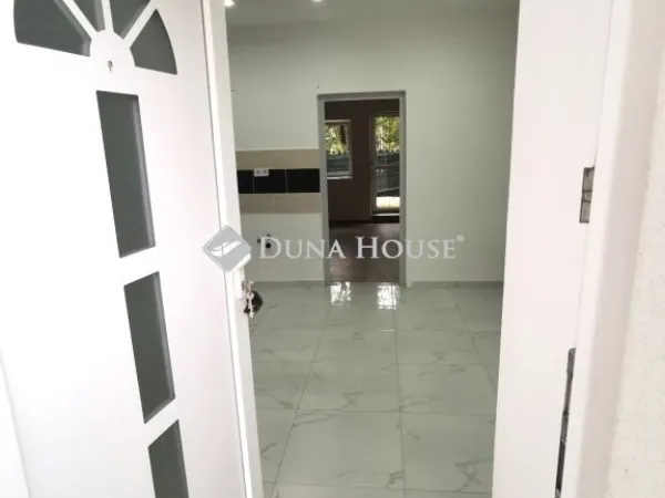 Eladó lakás Esztergom 34 nm