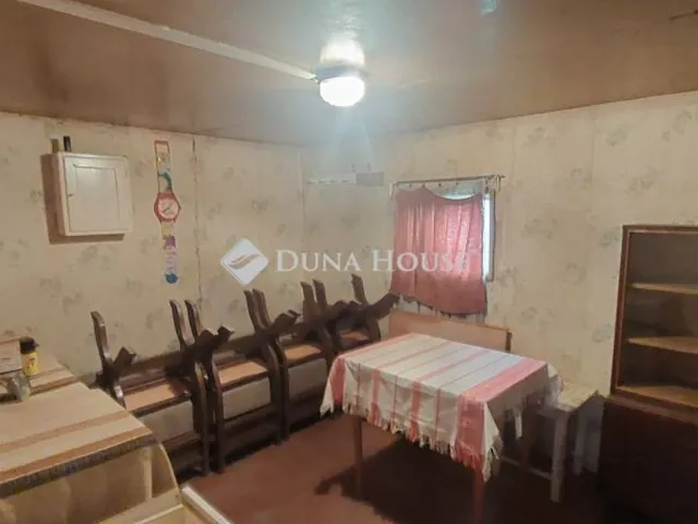 Eladó üdülő és hétvégi ház Vértesszőlős 36 nm