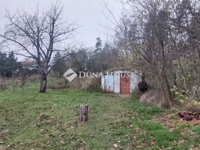 Eladó üdülő és hétvégi ház Vértesszőlős 36 nm