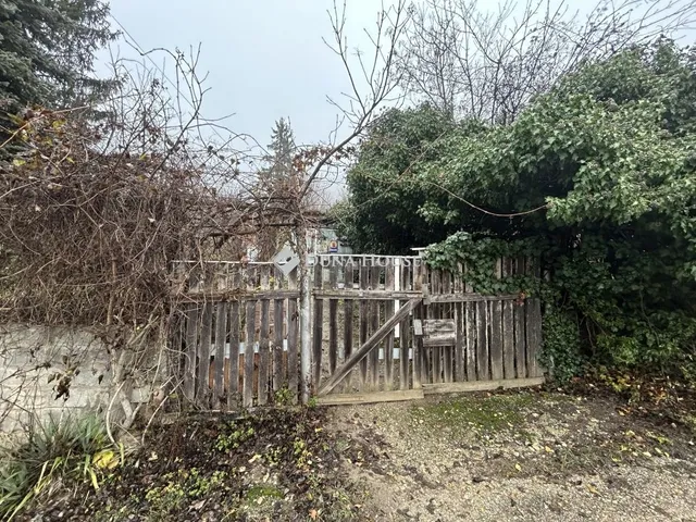 Eladó üdülő és hétvégi ház Tatabánya 12 nm