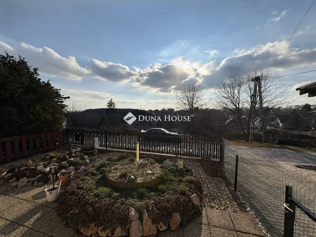 Eladó ház Csolnok 166 nm