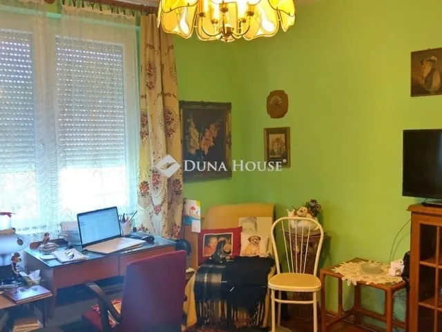 Eladó üdülő és hétvégi ház Kesztölc 75 nm