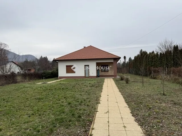 Eladó ház Esztergom 92 nm