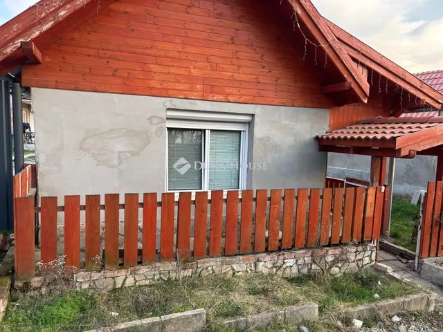 Eladó ház Kesztölc 57 nm