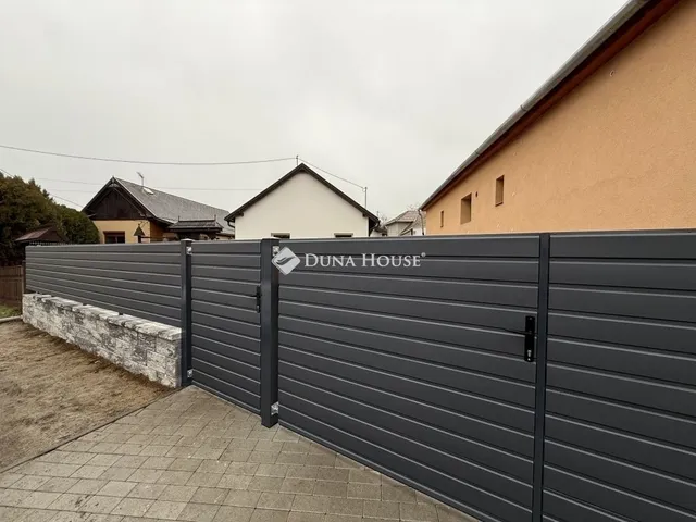 Eladó ház Nyergesújfalu 120 nm