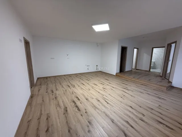 Eladó ház Nyergesújfalu 120 nm