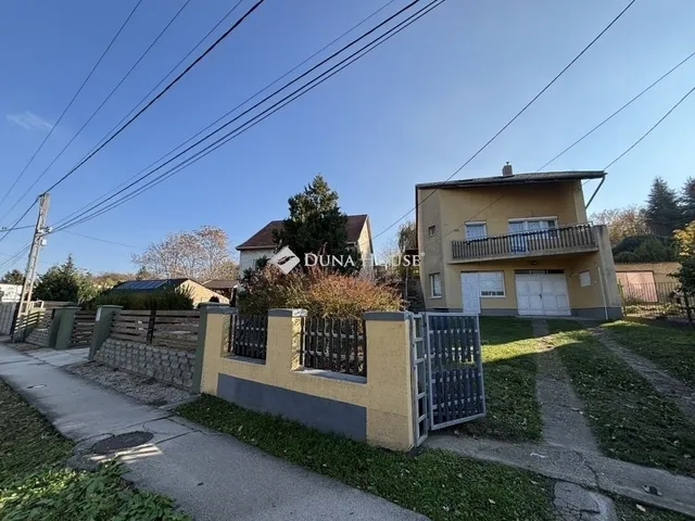 Eladó ház Lábatlan 185 nm