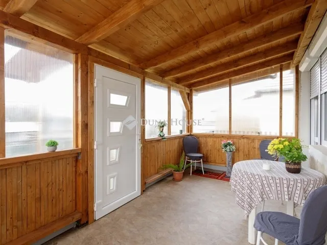 Eladó ház Ács 150 nm