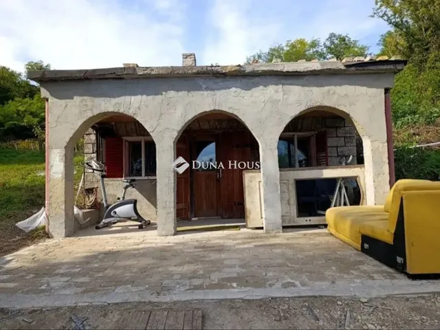 Eladó üdülő és hétvégi ház Tokod 44 nm