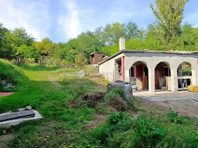 Eladó üdülő és hétvégi ház Tokod 44 nm