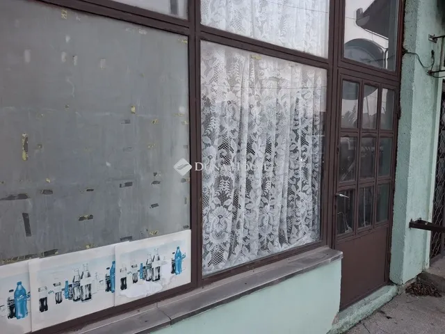 Eladó kereskedelmi és ipari ingatlan Dorog 70 nm