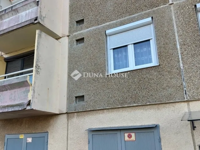 Eladó lakás Dorog 59 nm