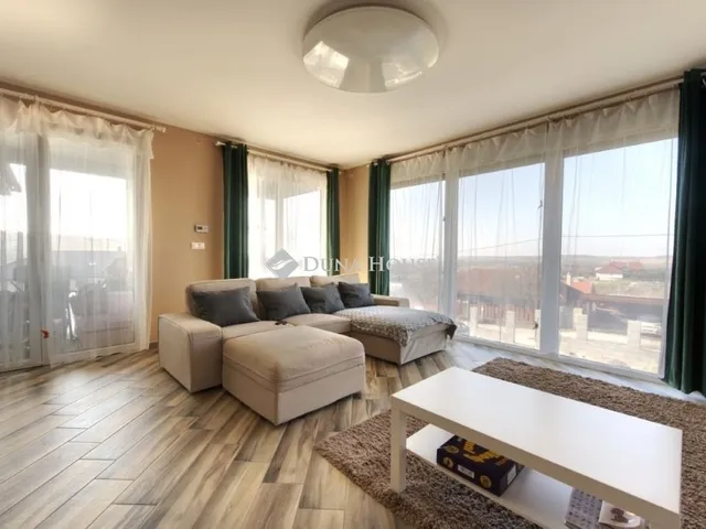 Eladó ház Tinnye 120 nm